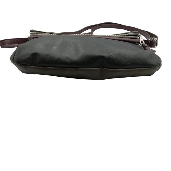 Relic Women's Multi-Color Crossbody Bag With Adjustable Strap & Multiple Pockets - Picture 12 of 12